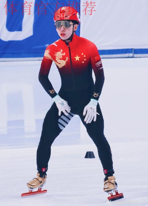 徐展4场4球+助攻张睿 解放军擒武汉稳前八