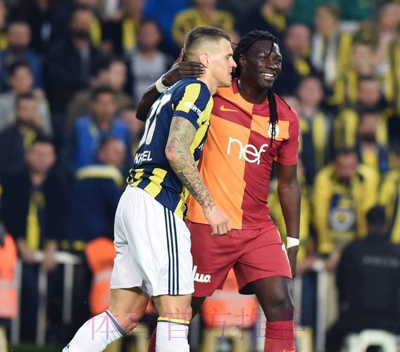 马里亚诺收到两家沙特球队报价 年薪约为700万欧 马里亚诺收到两家沙特球队报价 年薪约为700万欧